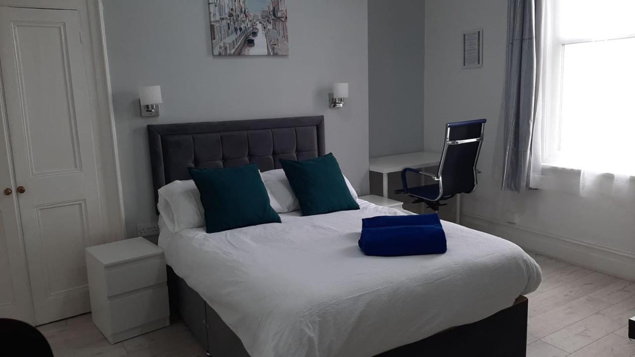 Regency Guesthouse Manchester Dış mekan fotoğraf