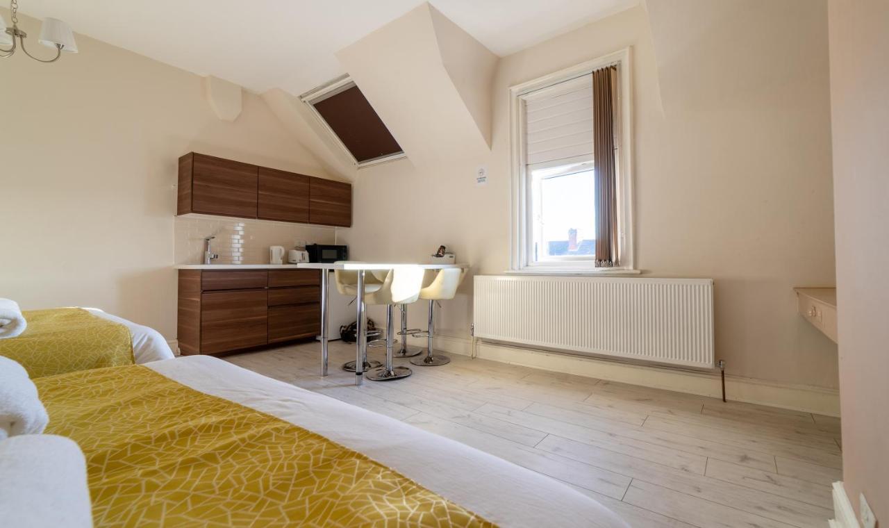 Regency Guesthouse Manchester Dış mekan fotoğraf