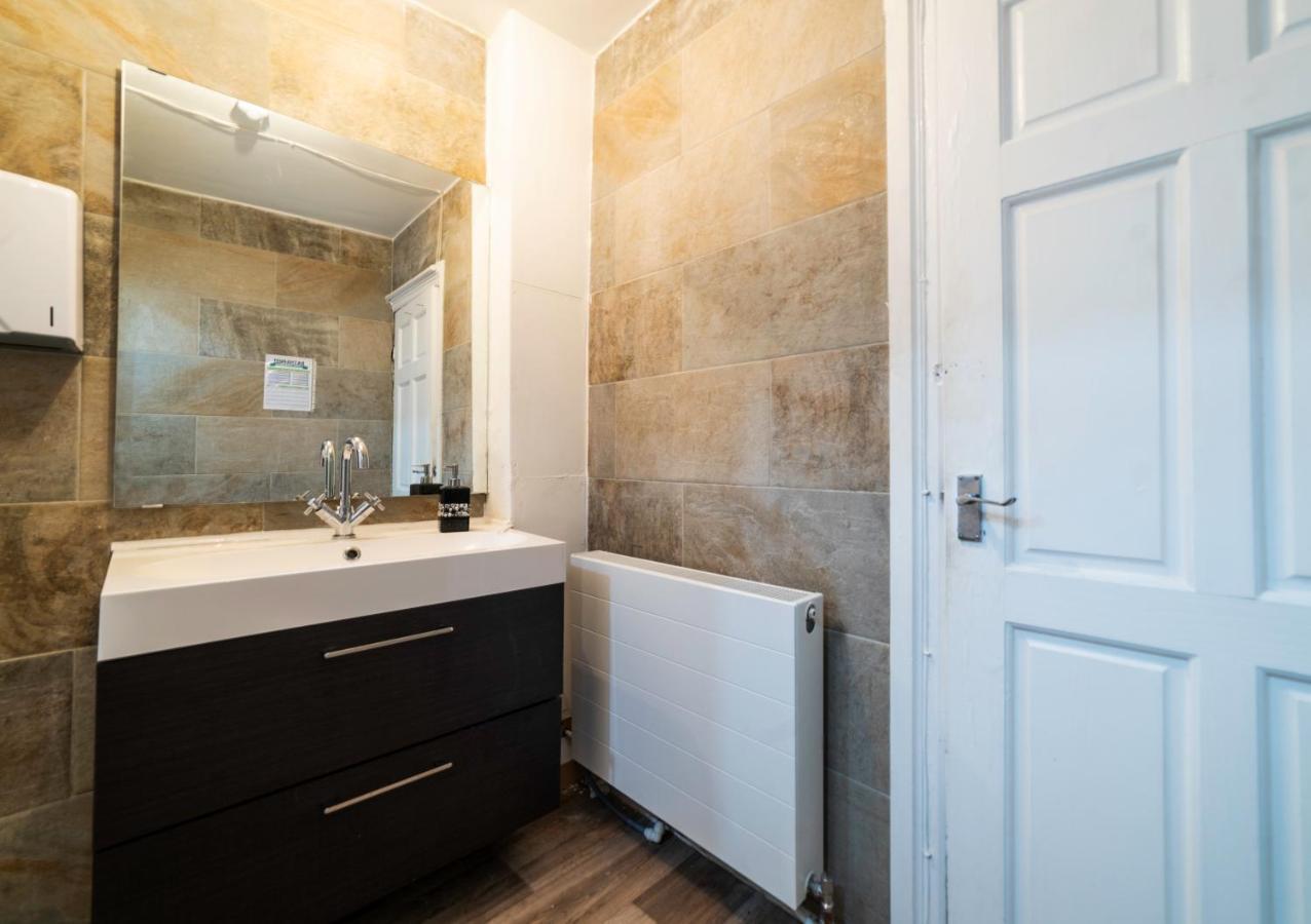 Regency Guesthouse Manchester Dış mekan fotoğraf