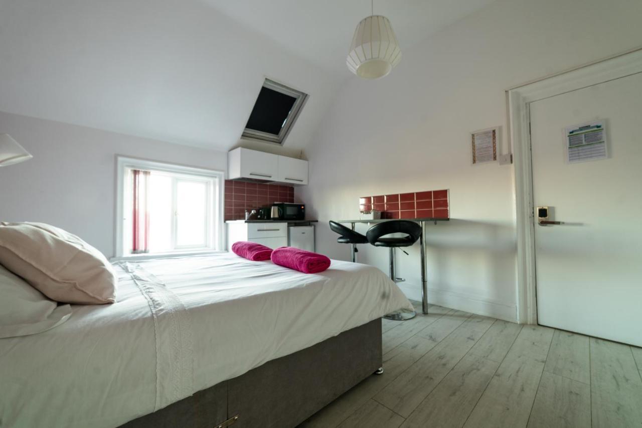 Regency Guesthouse Manchester Dış mekan fotoğraf